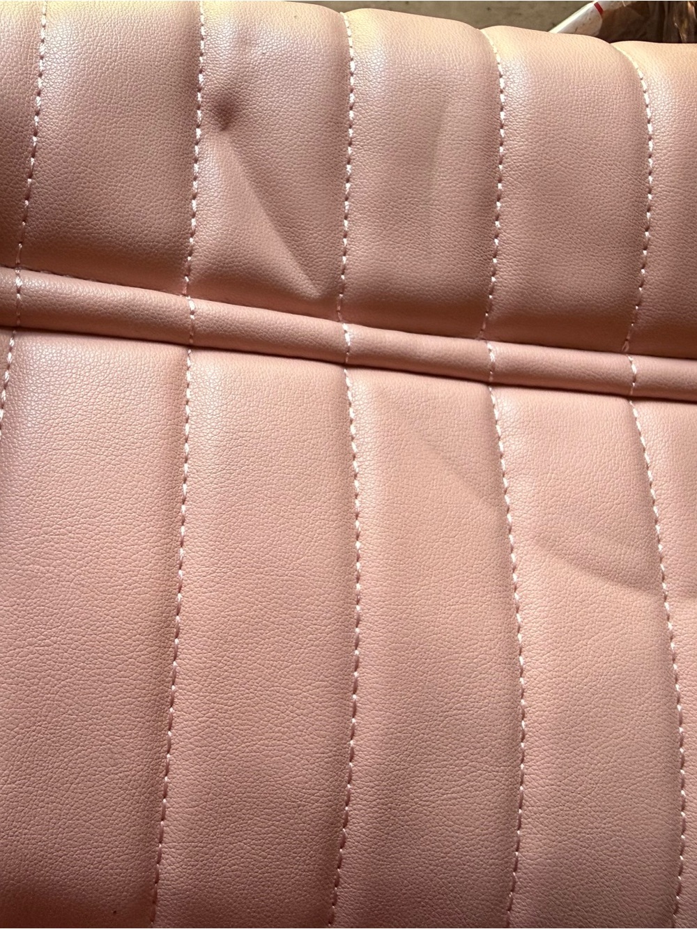 Steve Madden Pink Quilted Shoulder Bag with Gold Chain - Picture 3 of 4
